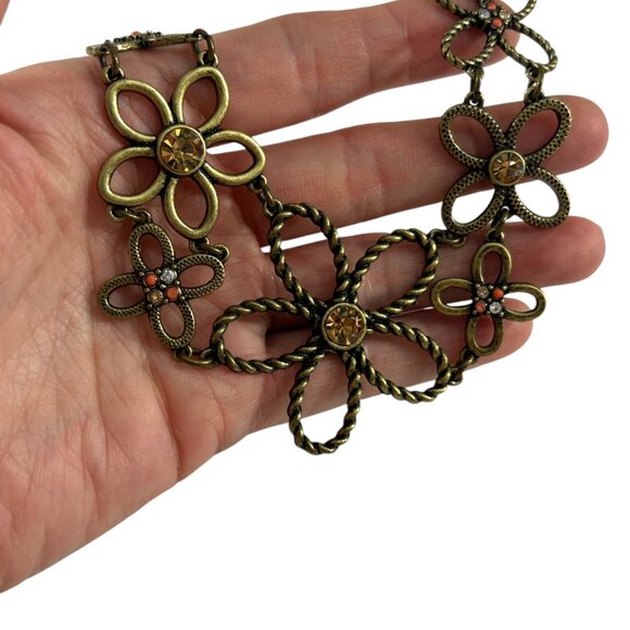 Vtg Nina Ricco Avon Brass Tone Floral Statement Necklace Rhinestones Boho Bib - Picture 9 of 10